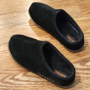 Sorel Youth Black Slip-On Loafers Size 4